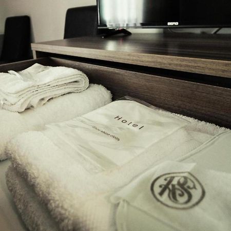 Hotel Season 耶烈万 外观 照片